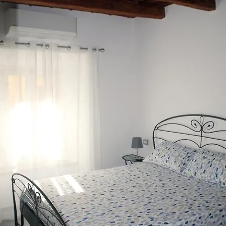 Giolo House Apartment